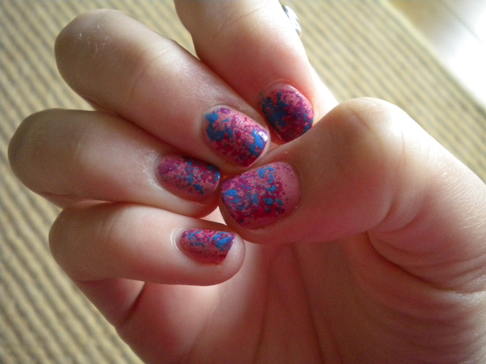Maeve's fashion spray paint nail art!!