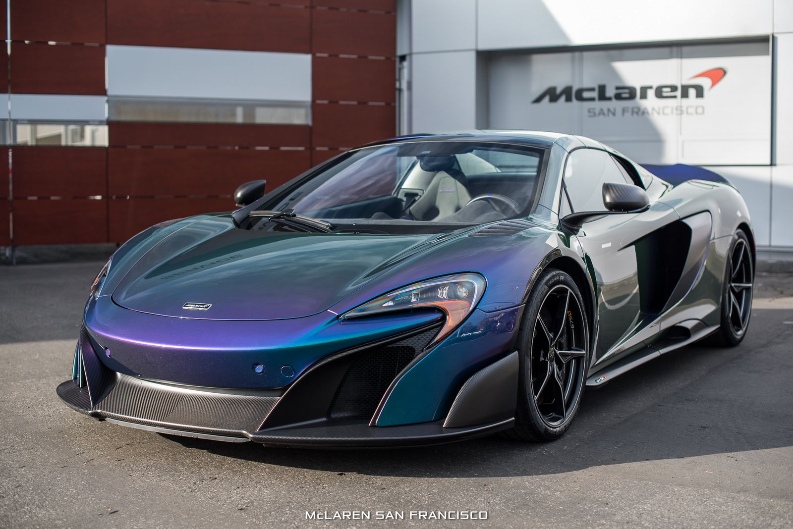 This Color Shifting McLaren 675LT Spider Will Blow Your Mind | Carscoops