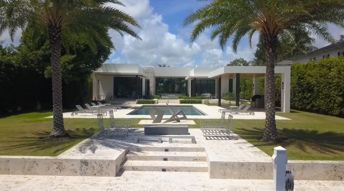28 Photos vs. 220 NE 5th Ave, Boca Raton, FL Interior Design Luxury Mansion Tour