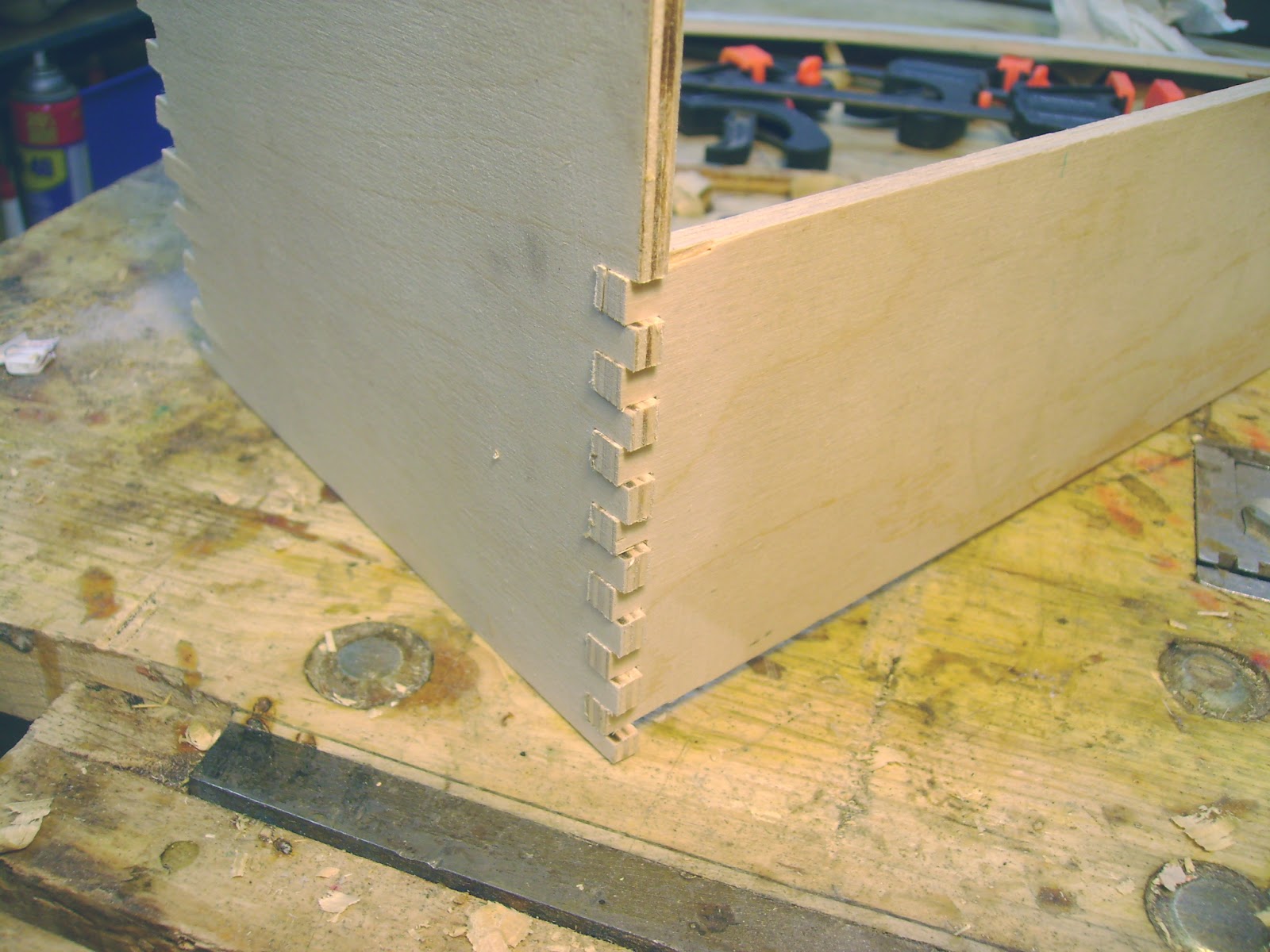 My Adventures in Woodworking Taming tear out on finger joints Baltic