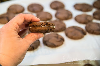 Country Fair Blog Party Blue Ribbon Winner: Midwestern at Heart's Homemade Oreos