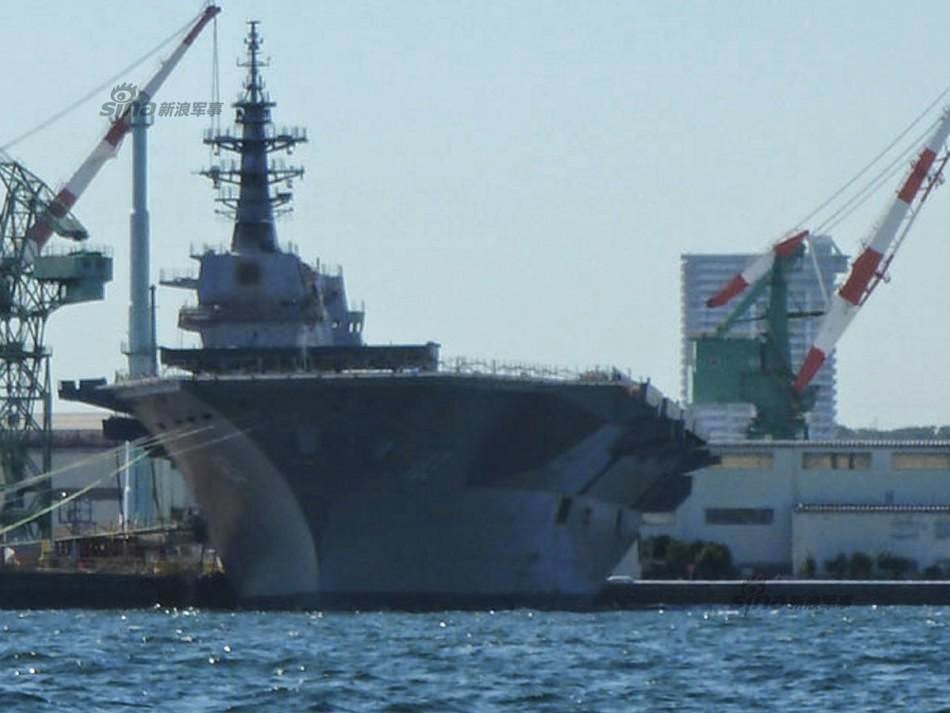 Japanese+aircraft+carrier+Izumo+latest+photos+3.jpg