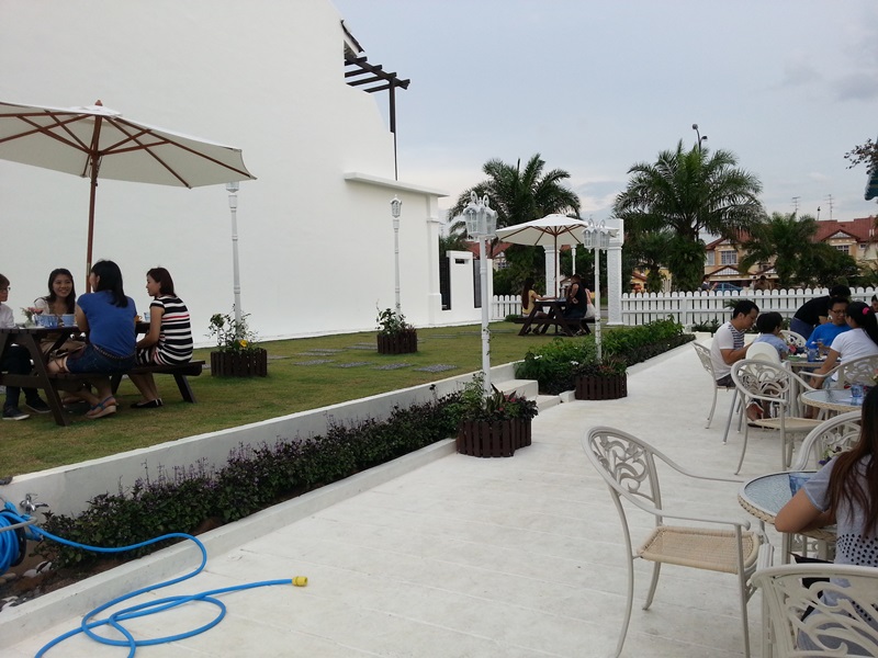 Just Want Coffee @ Taman Molek and The Garden, Johor Bahru | Ler Travel ...