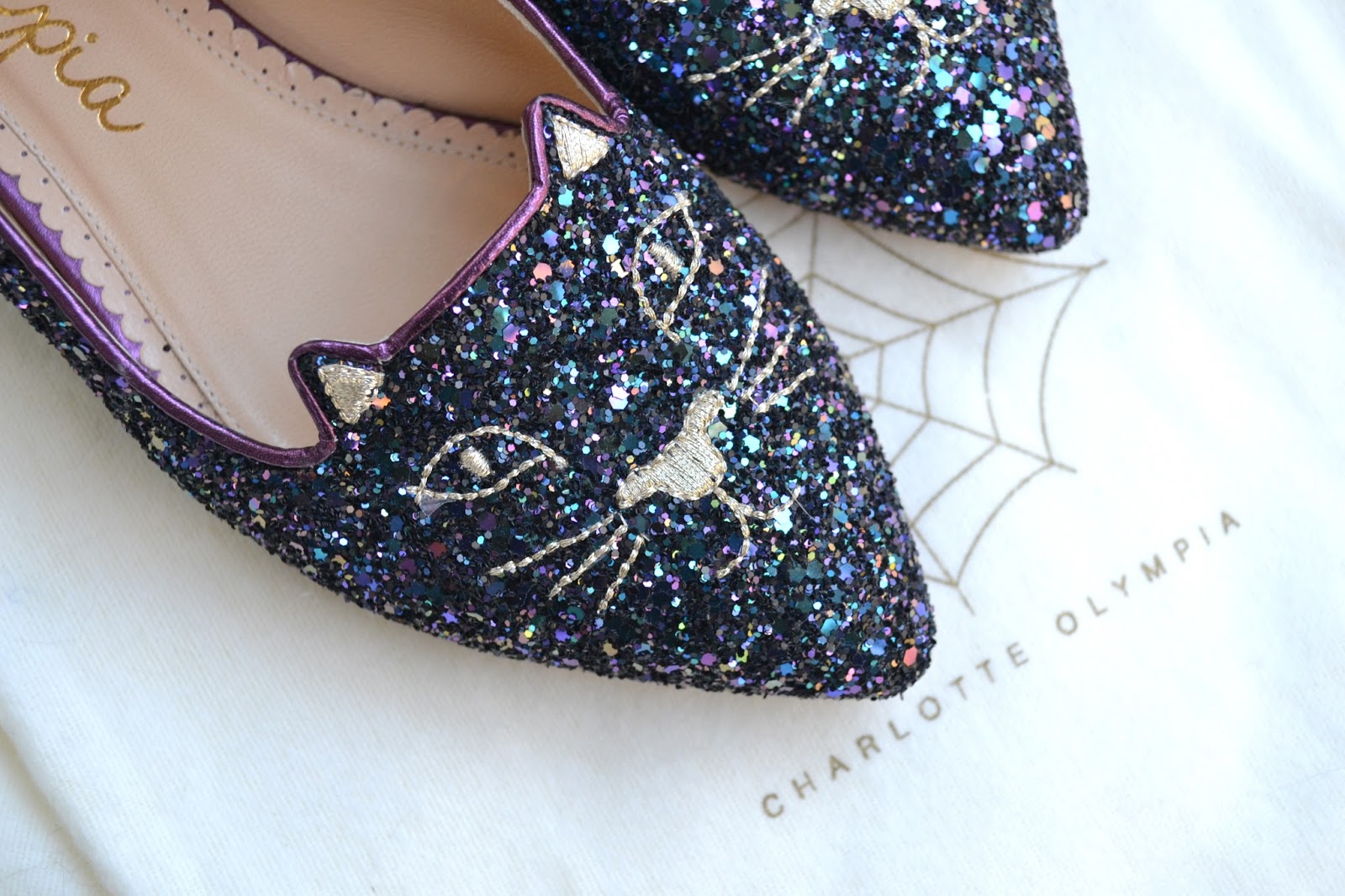 FASHION Charlotte Olympia Mid Century Glitter Kitty Flats Cosmetic
