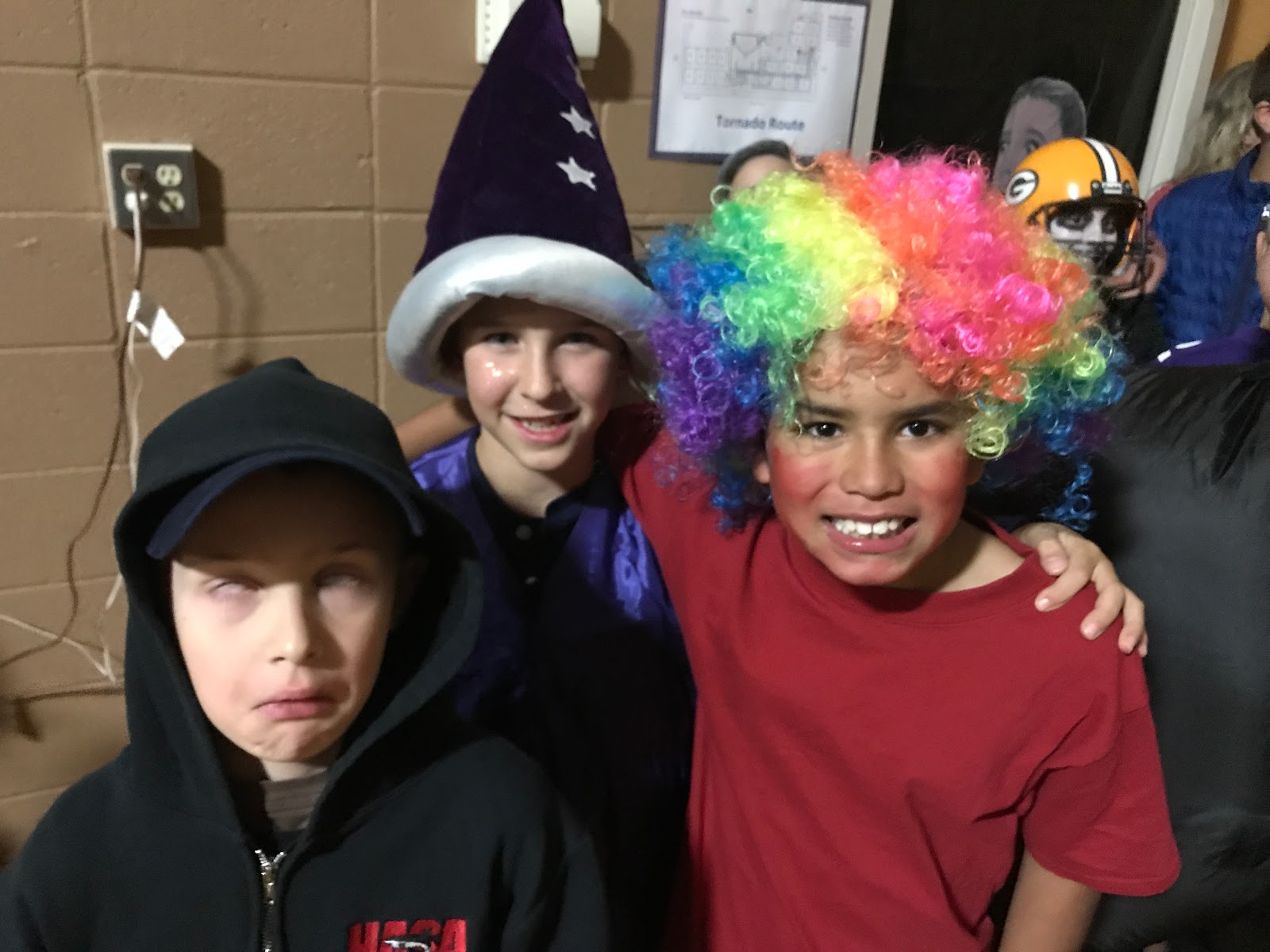 Nagai Zurn Family 学校でハロウィーンパーティ