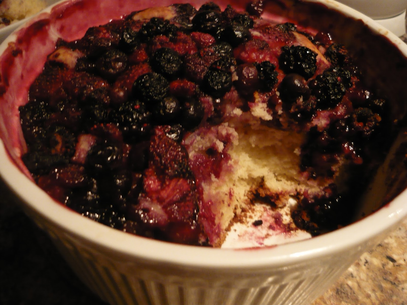 Au goût du jour Pouding au chocolat, aux bleuets et aux framboises