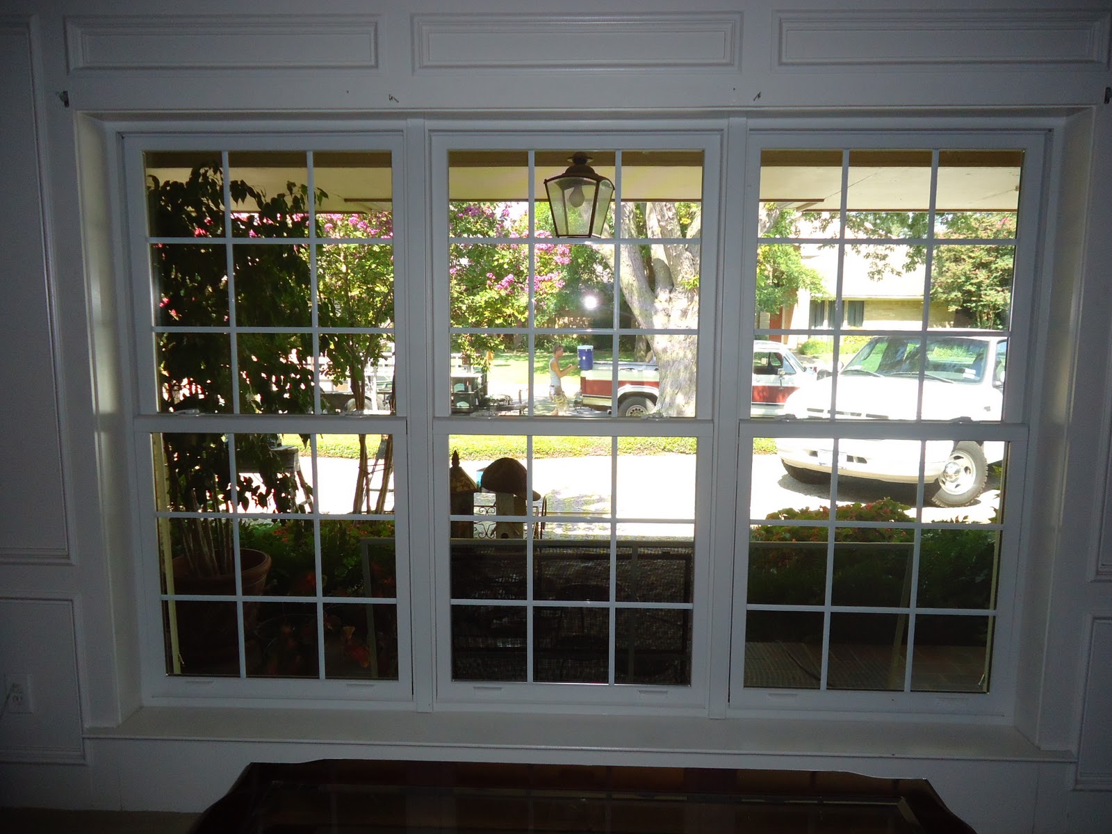 Renewal By Andersen of Dallas Triple Double Hung w/ Grids Between Glass