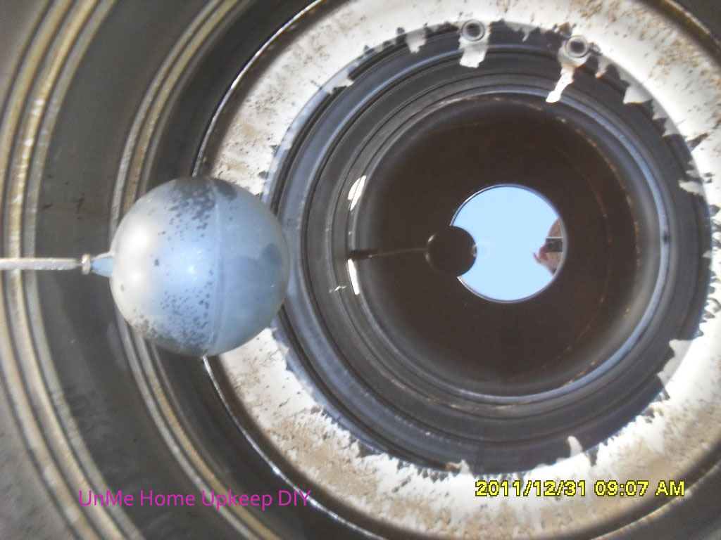 UnME HOMEUPKEEP DIY Cleaning Domestic Water Storage Tank.