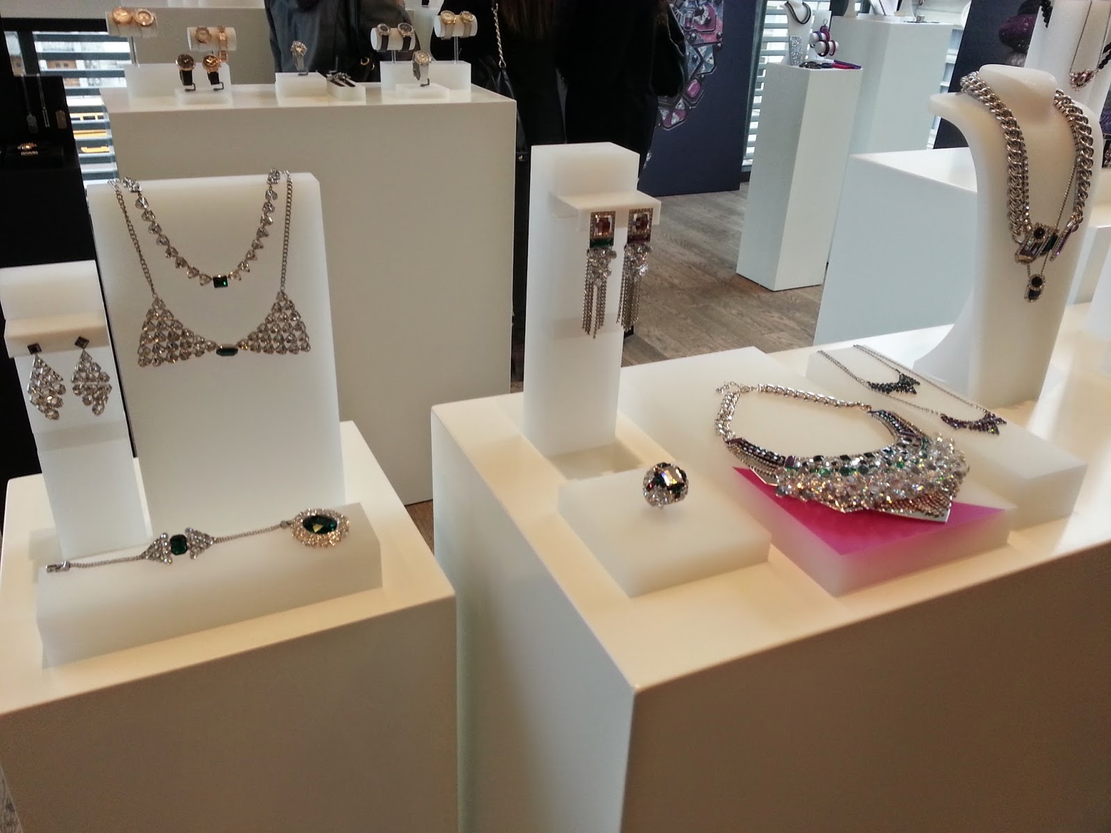 Victoria West Swarovski Unveils the New Collection for FallWinter