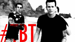 Lirik dan Chord Blink 182 ~ All The Small Things ~ MyVisitors