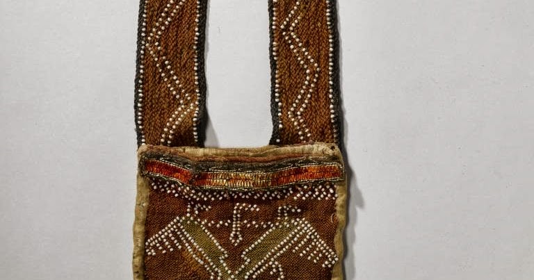 Contemporary Makers: Antique Fingerwoven Bag