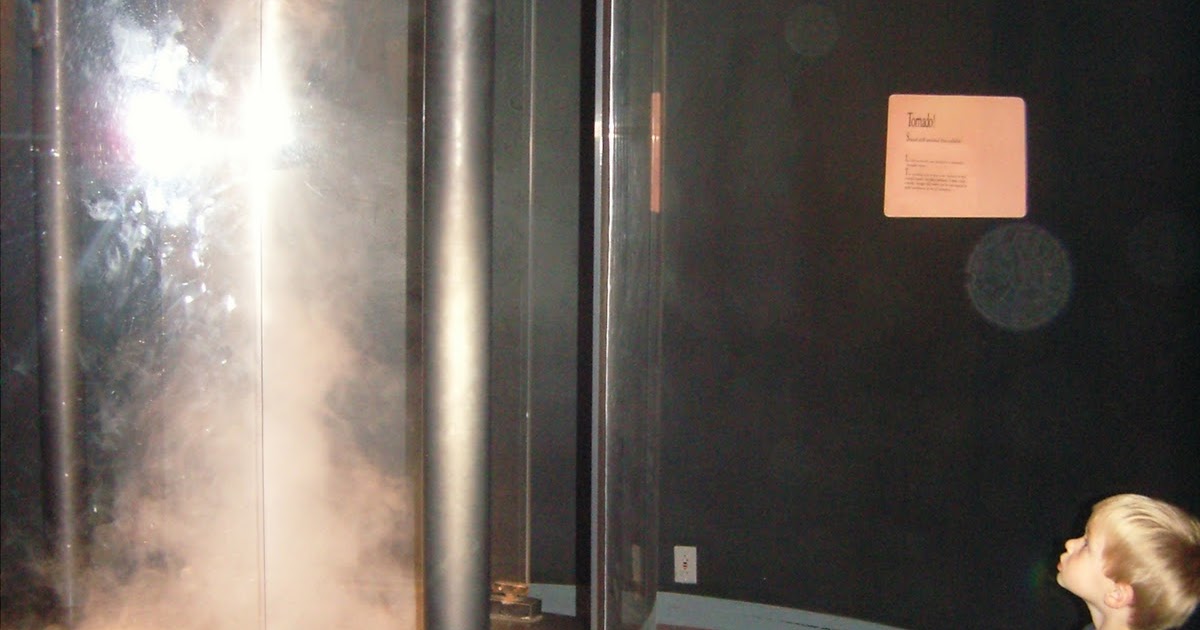 is it supposed to rain tonight in st louis