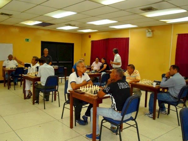 COMENZÓ CAMPEONATO NACIONAL SENIOR EDICIÓN 2015 COMENZÓ CAMPEONATO NACIONAL SENIOR EDICIÓN 2015