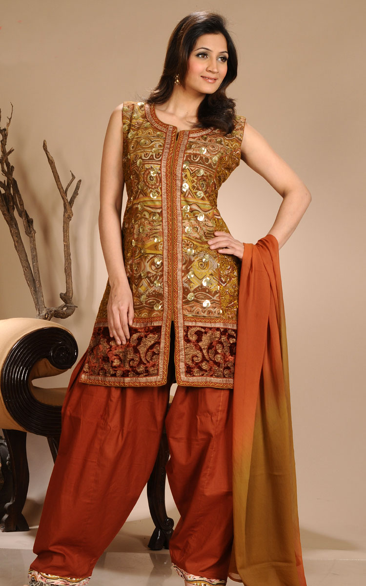 Top 101 Reviews: Punjabi Suits, Latest Fashion Indian Punjabi Suits ...