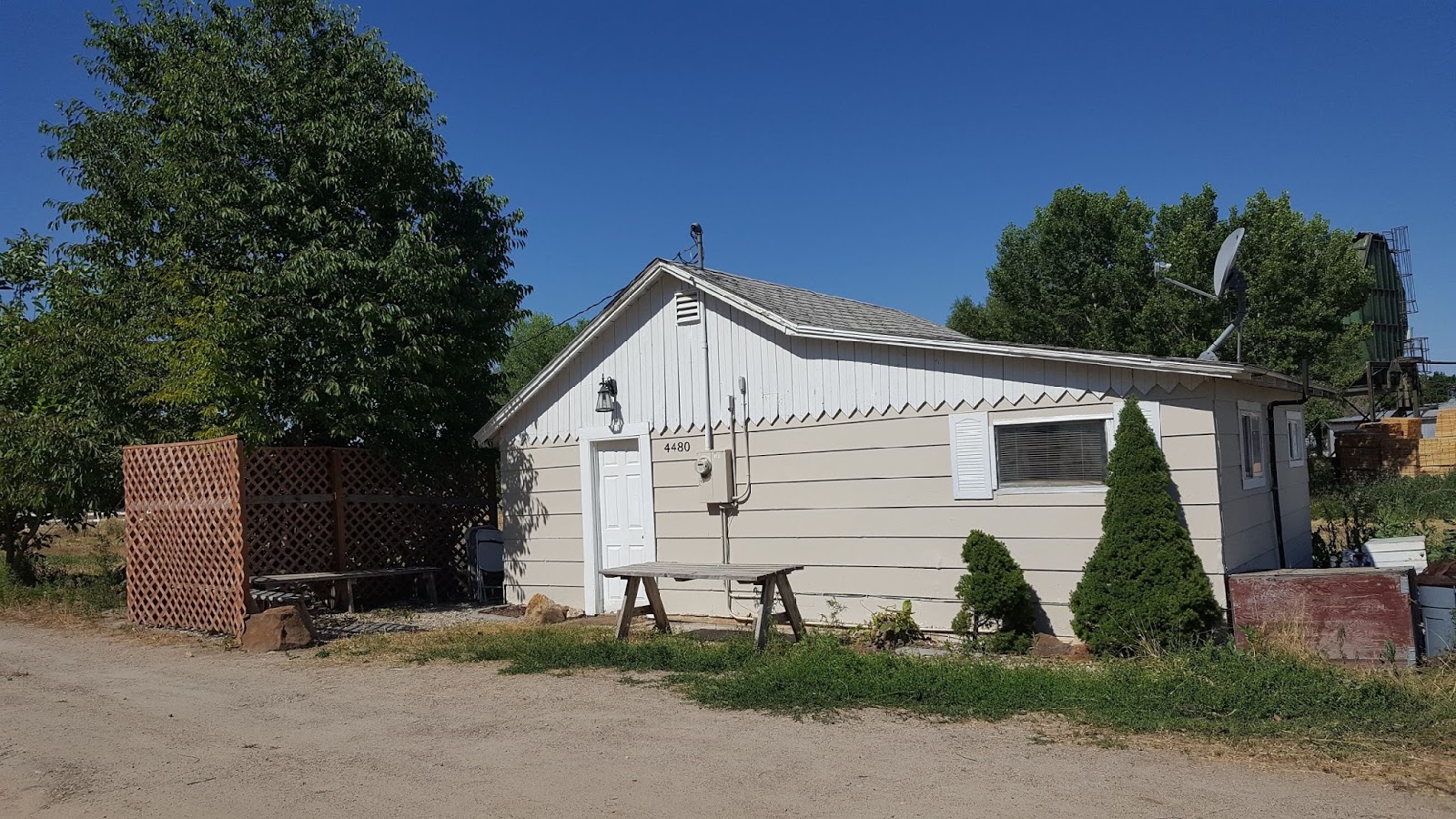 Lowe's Flat Fee Realty Multiple Homes in New Plymouth