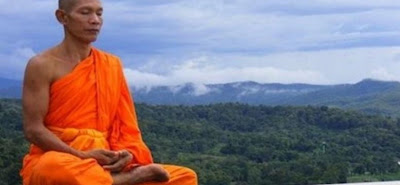 ΜΙΑ ΣΥΝΤΑΓΗ 5000 ΕΤΩΝ ΑΠΟ ΤΑ ΜΟΝΑΣΤΗΡΙΑ ΤΟΥ ΘΙΒΕΤ ΓΙΑ ΜΙΑ ΦΥΣΙΚΗ ΘΕΡΑΠΕΙΑ  