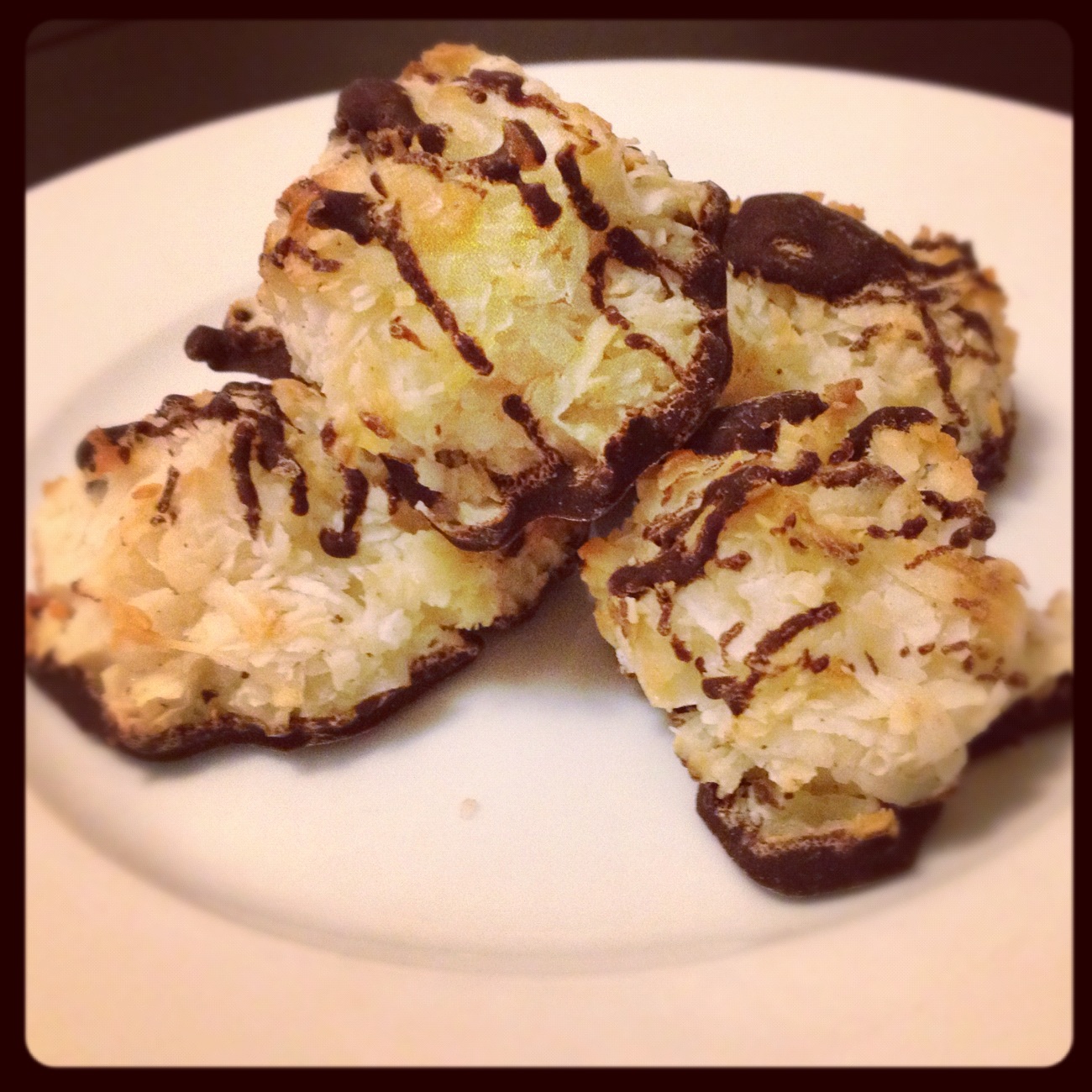 Ruminations on Food: Cookie Swap Update and Easy Garlic Tomato Pasta