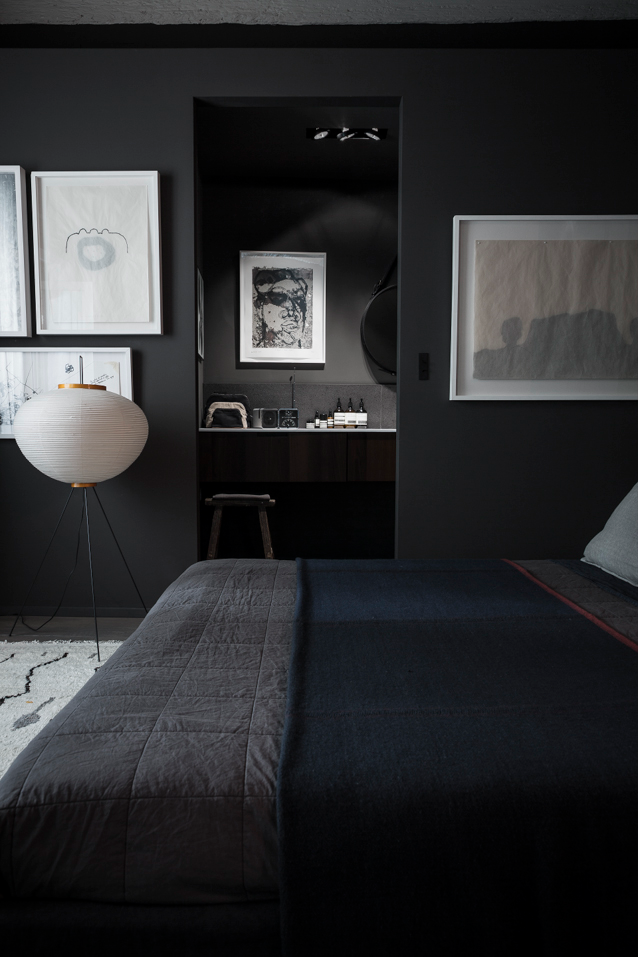 THE BLACK APARTMENT 79 Ideas the-black-apartment-79-ideas