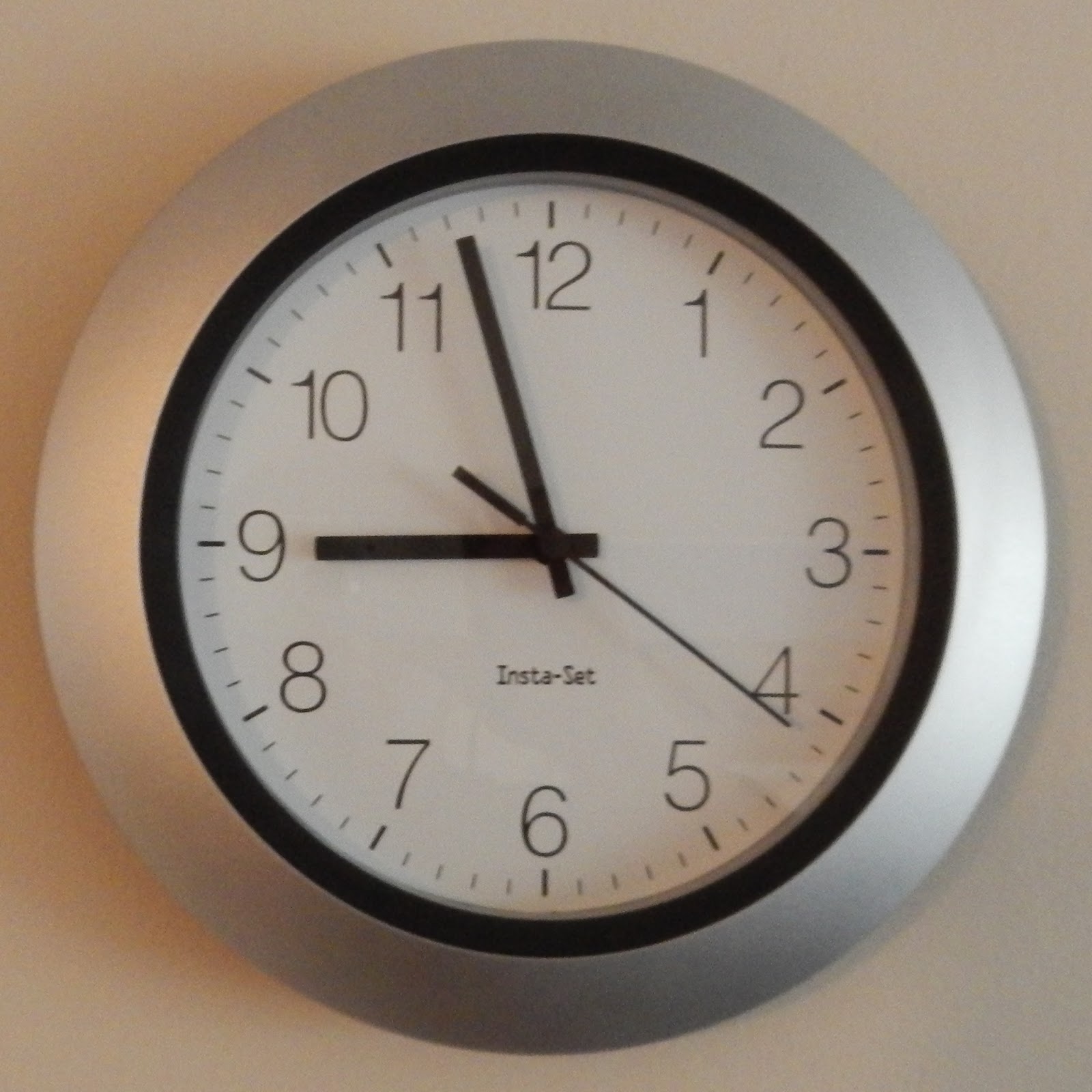 Amish Programmer The InstaSet Clock Named For Its Worst Feature