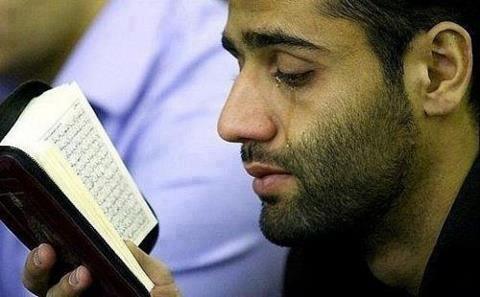 Ternyata Ini Manfaat Membaca Al Qur’an Dengan Bersuara Menurut Medis