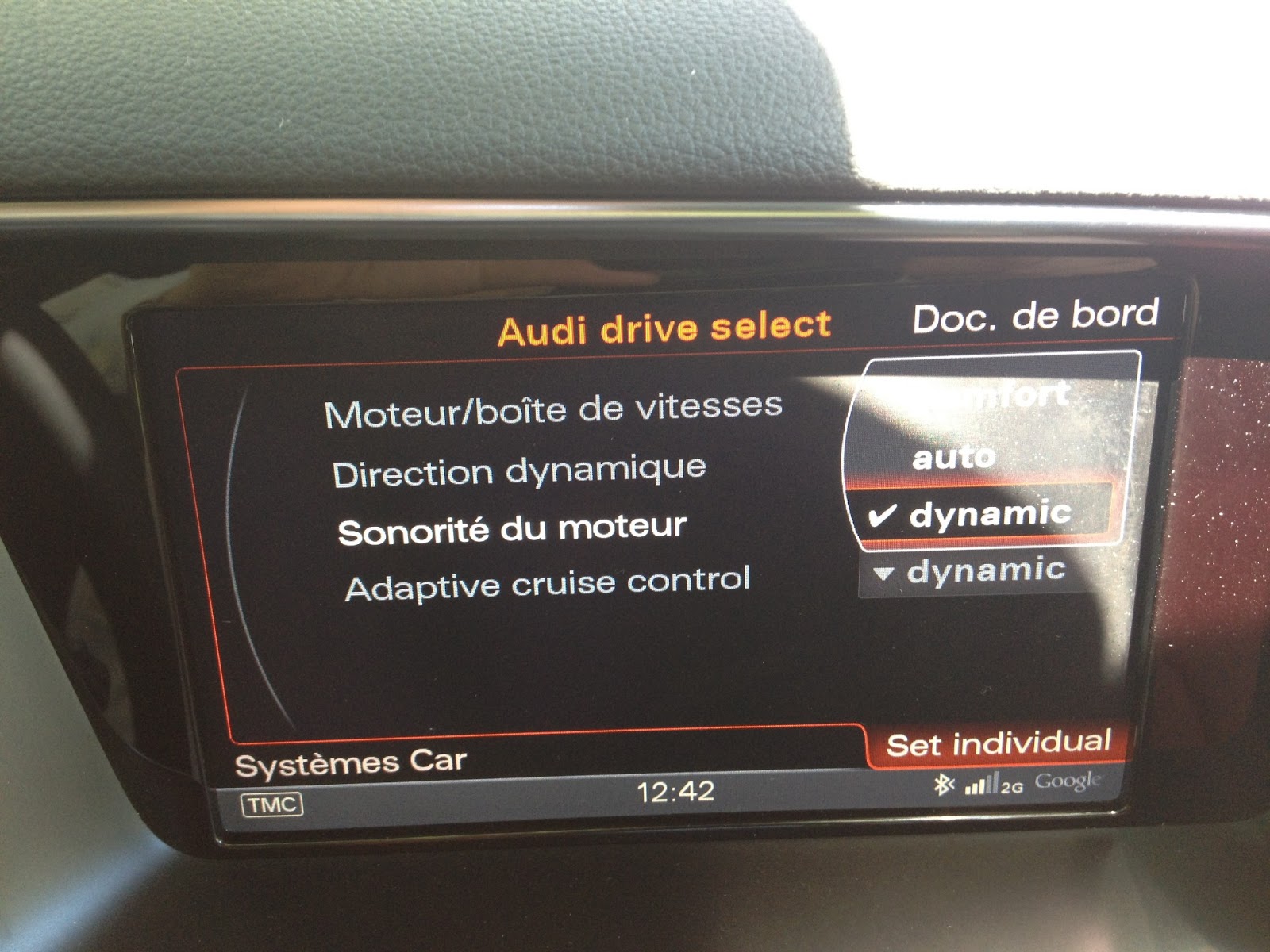 Voiture du Futur Audi engine sound system le diesel qui sonne comme