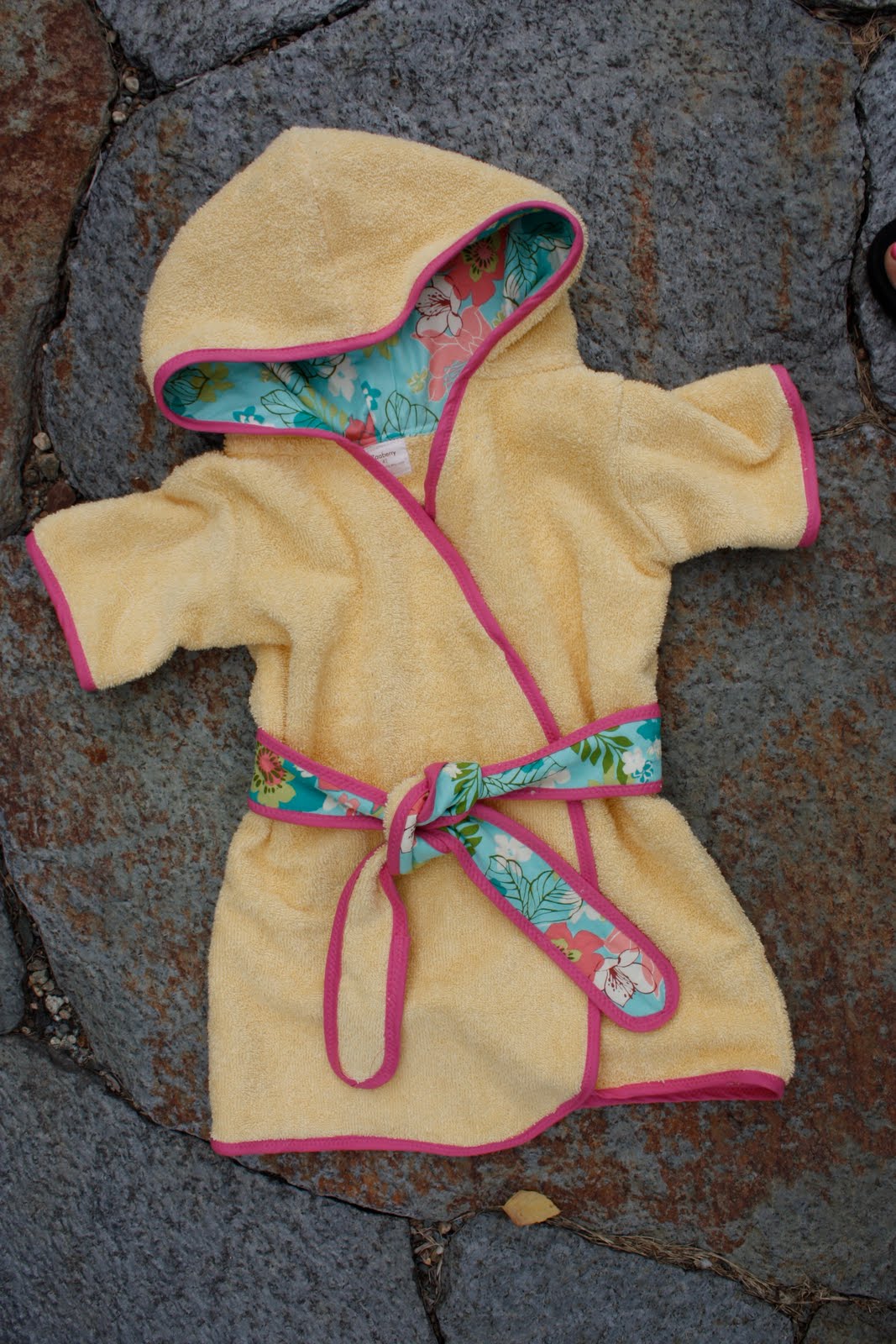 Zaaberry Another Beach Robe and a Tip