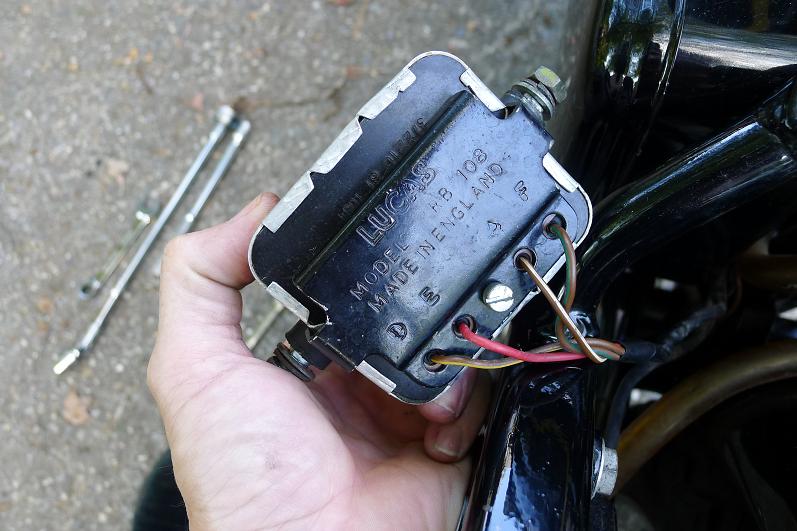 New England Zen Installing a Dynamo Regulator DVR2 on a 1969 Velocette