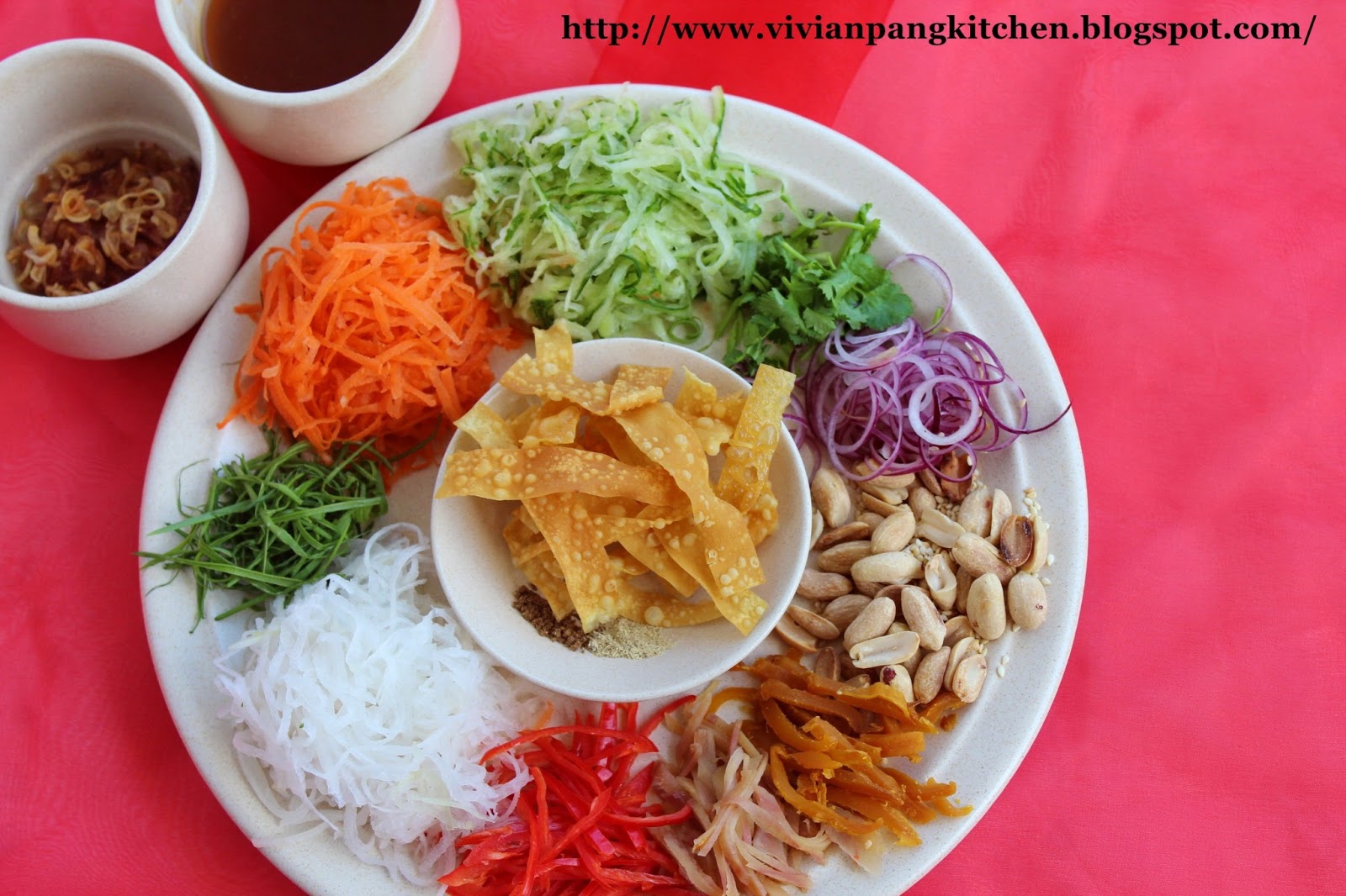 Vivian Pang Kitchen: Yee Sang 鱼生