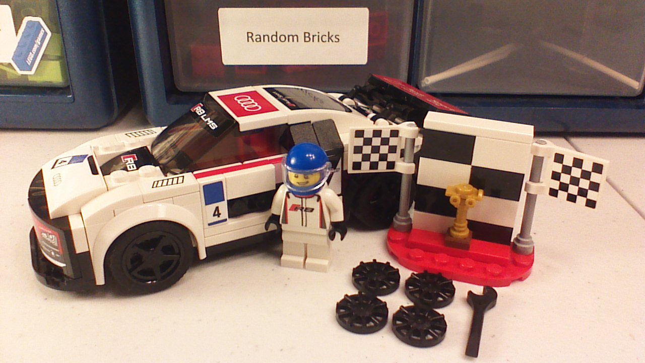 The Lego Brick Kid: Lego Audi Speed Champions R8 LMS ultra