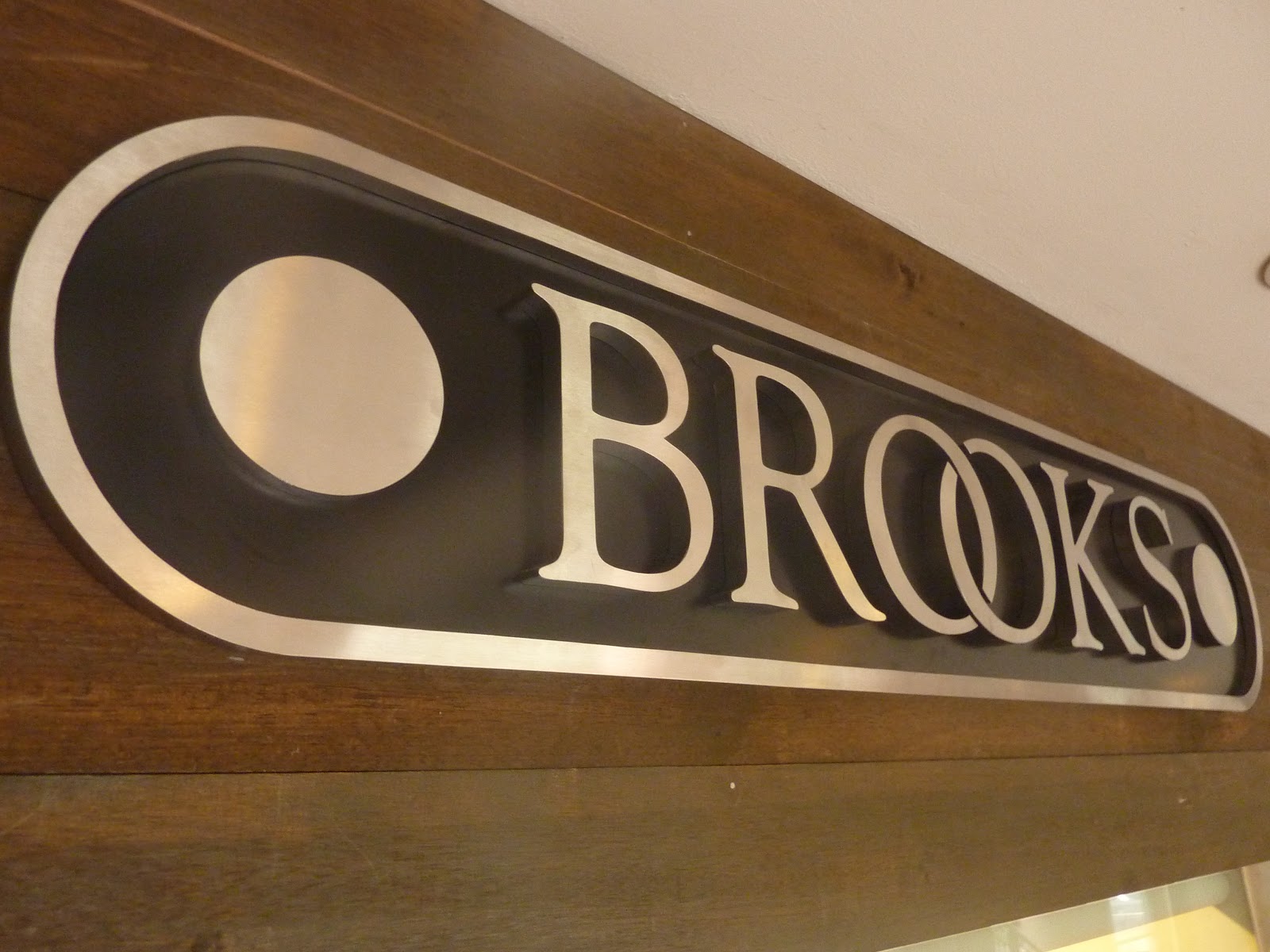 brooks brick lane pannier