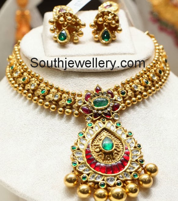 Antique Gold Choker ~ Latest Jewellery Designs