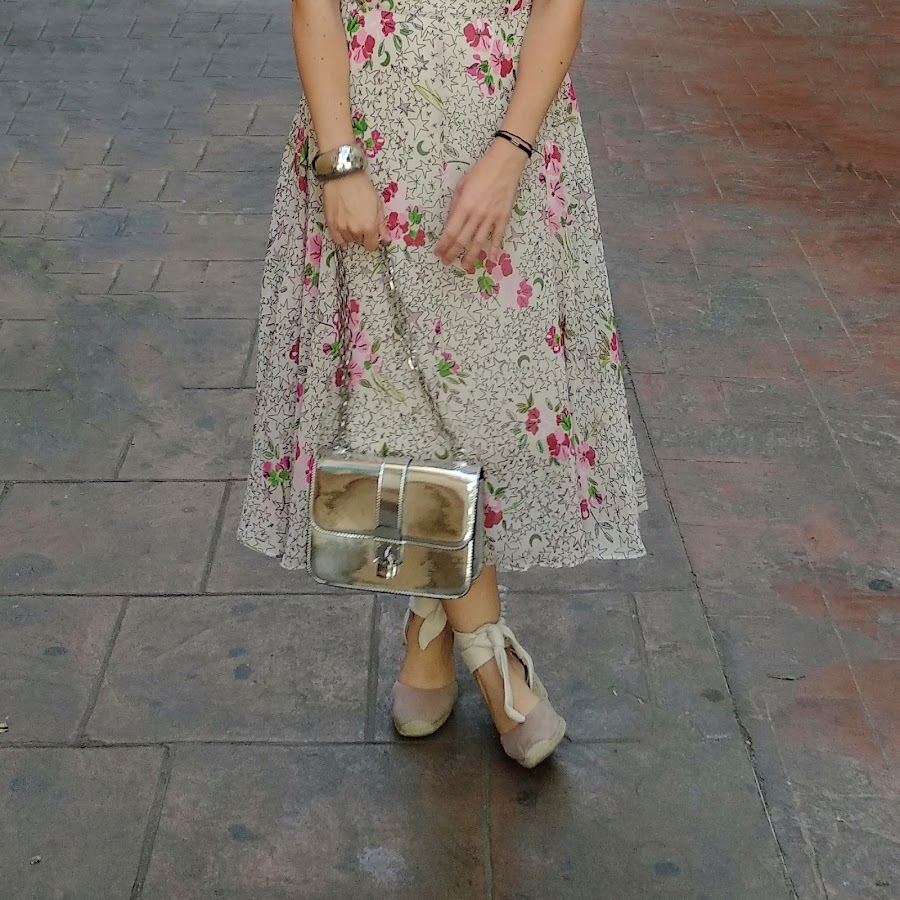 Inicio_otoño_lleno_de_flores