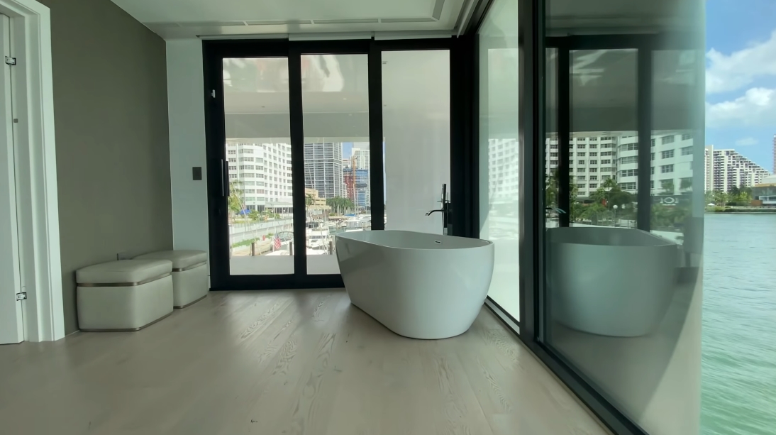 46 Interior Design Photos vs. Arkup Livable Yacht Floating Home Tour