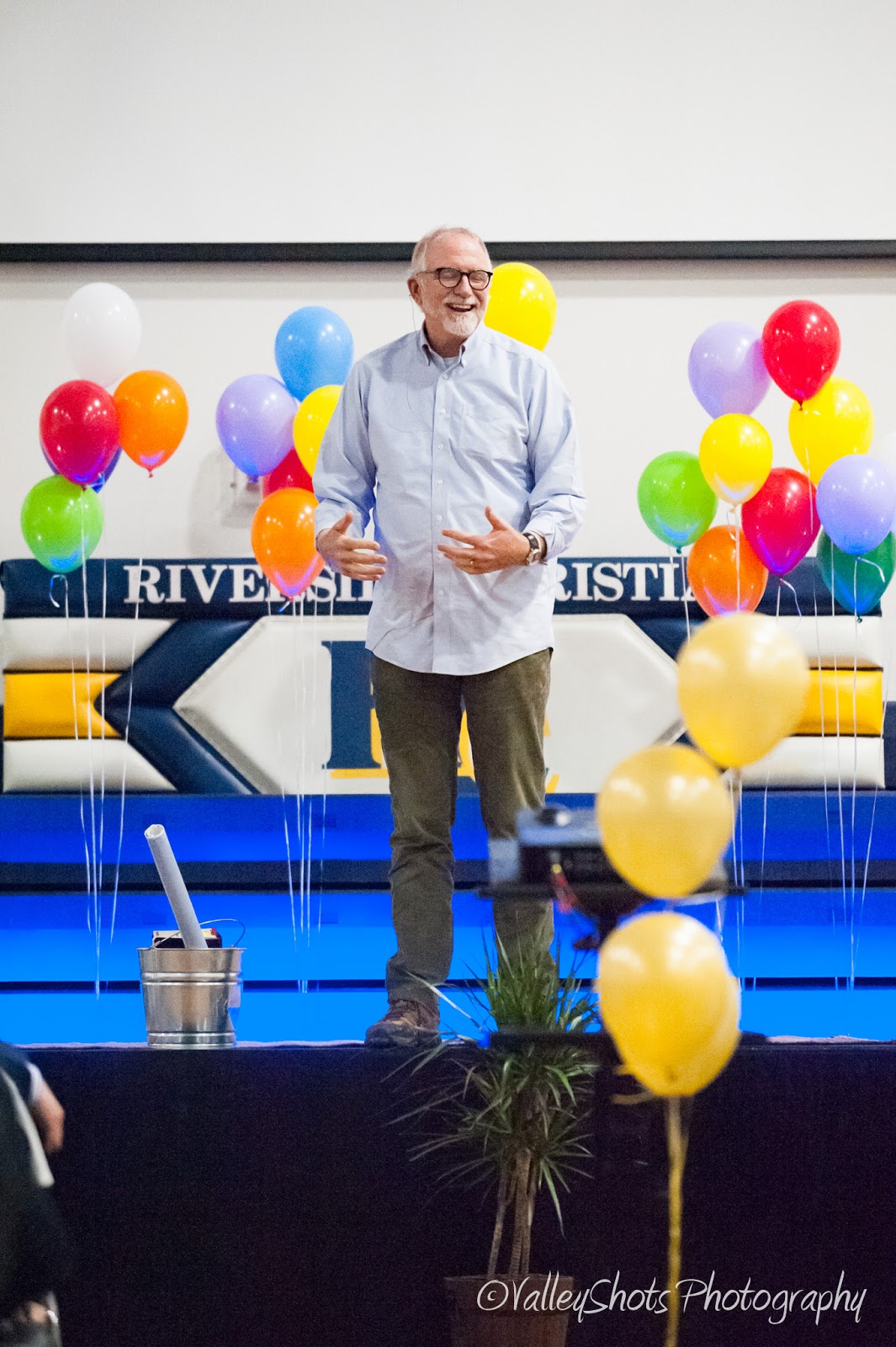 Abiding Love, Abounding Grace What Does an Evening with Bob Goff Look