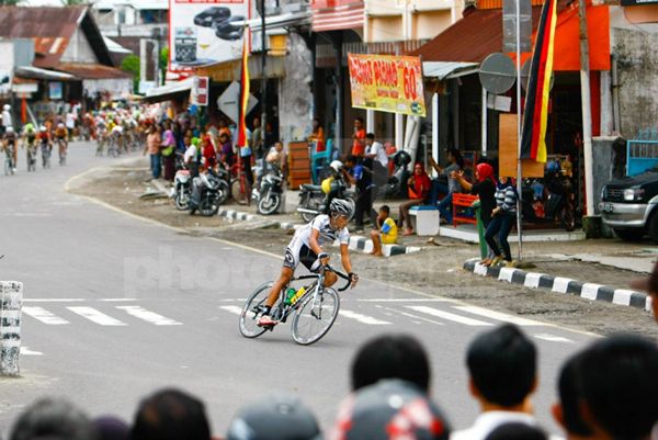 tour de singkarak 2012, etape 6