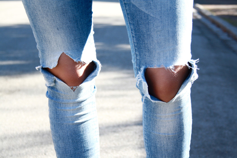 Ripped Knee Denim Flip And Style