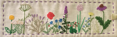 Embroidered Floral Needle Roll
