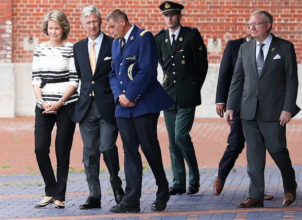 King Philippe and Queen Mathilde of Belgium visited the police station in the Charleroi city center.