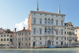 The Palazzo Balbi at the entrance to Rio de Ca' Foscari