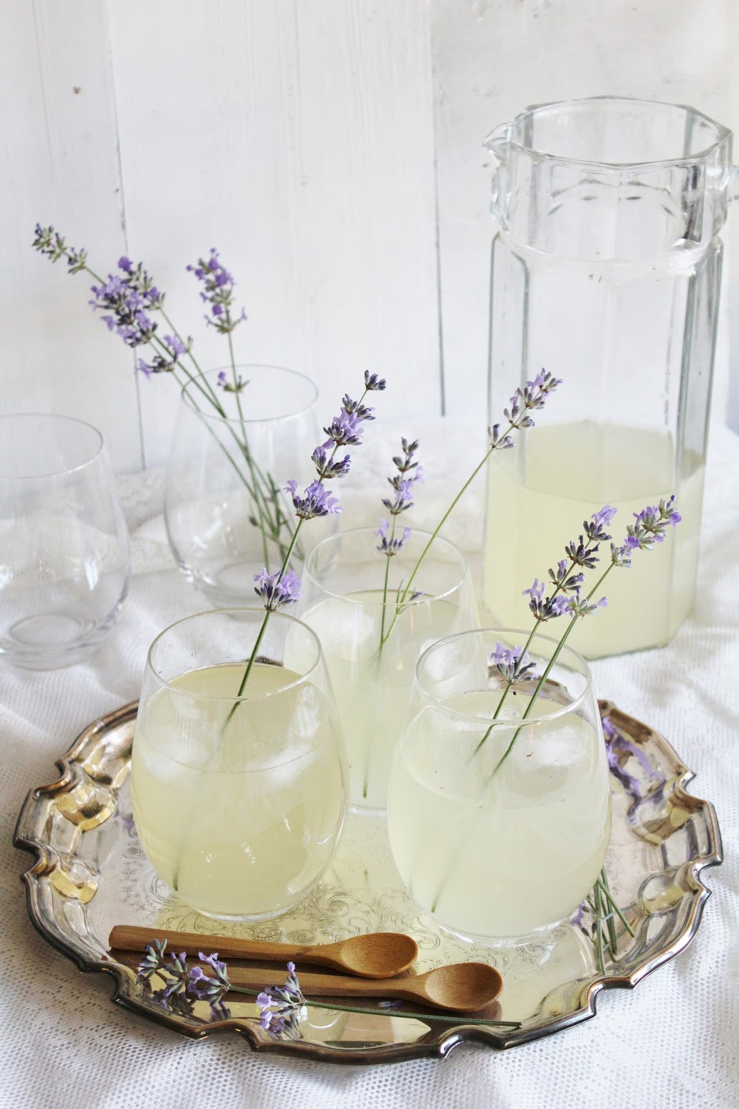 This Rawsome Vegan Life: lavender lemonade