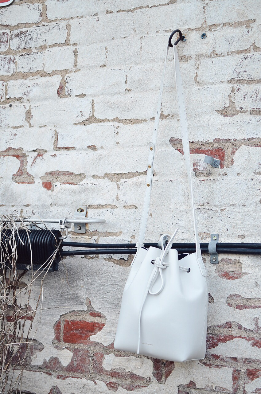 Bucket bag street style Bucket bag street style