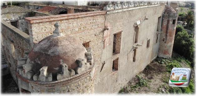 Castello di Acquedolci Un video aereo lo promuove su Youtube.