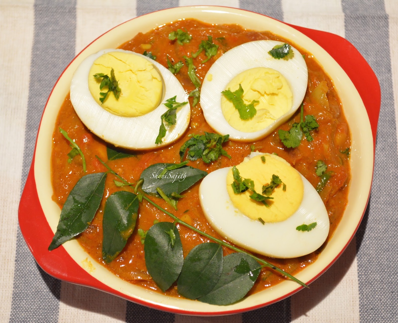 My Cooking Experiments......... Egg Masala Curry