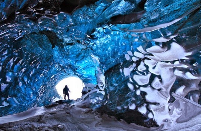 Cristal Cave, Iceland
