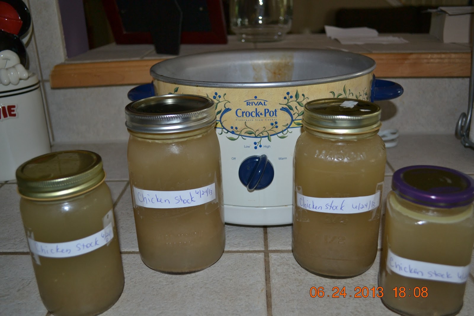 New Beginnings Gluten Free Herbal: Chicken stock/bone broth made with