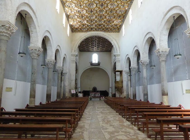 interno della cattedrale di Otranto
