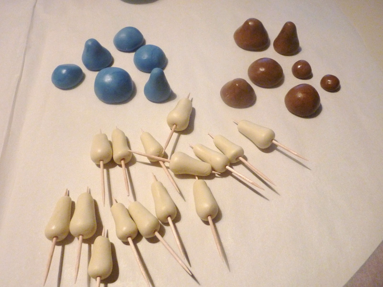 Creative Crumbs Nashville: Woodland Cupcakes ~ Part 3