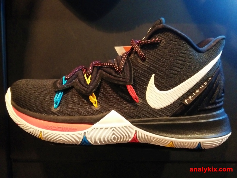 Nike Kyrie 5 '' Taco '' Kosárlabda cipők FÉRFI CIPŐ