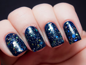 Chalkboard Nails: Starrily Diamond Dusted