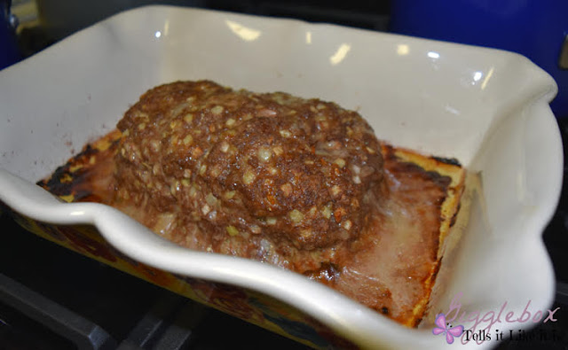 simple and inexpensive meatloaf recipe, meatloaf like Grandma used to make it, meatloaf recipe, simple and cheap recipe, Grandma's Meatloaf recipe,
